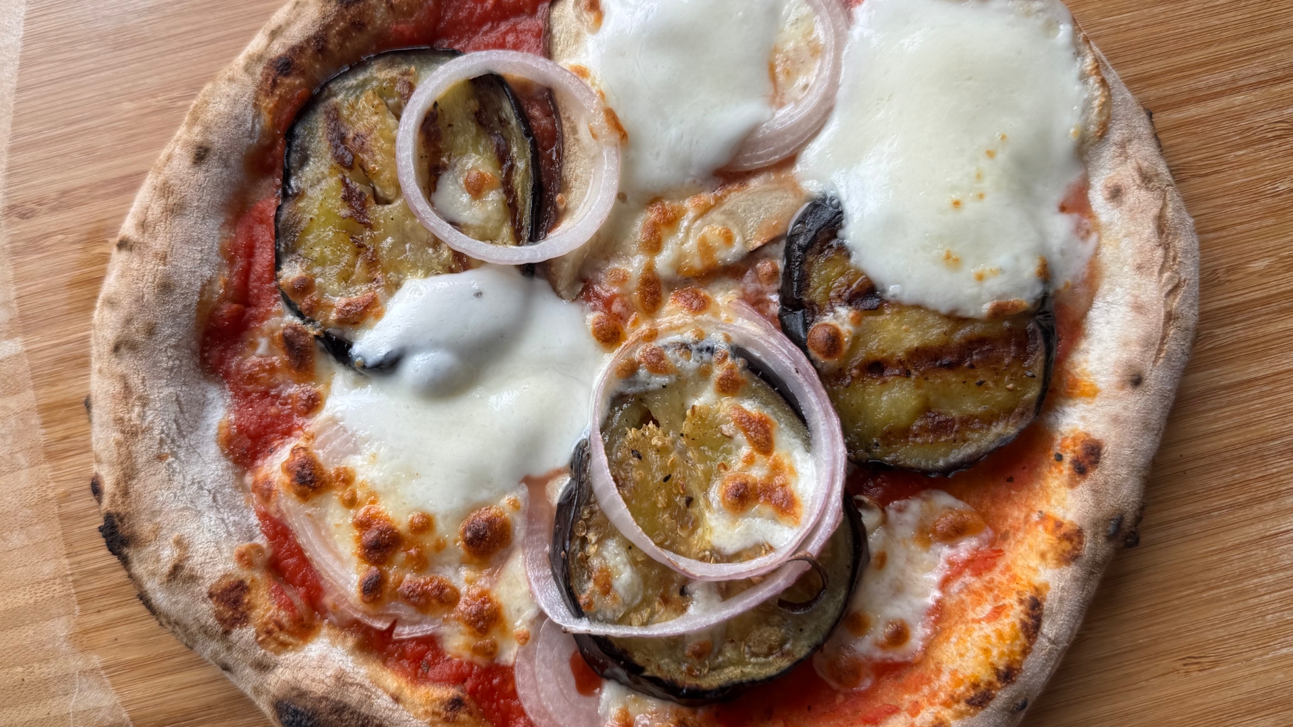 Sourdough Pizza with eggplants